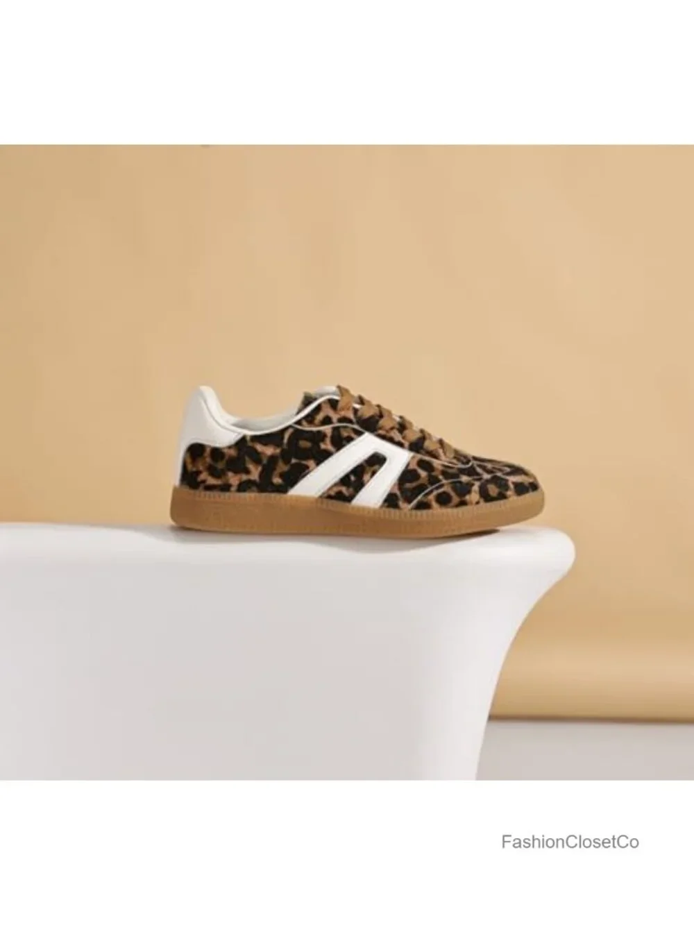 Women's Retro Lace Detail Fashion Sneakers Casual Walking Shoes